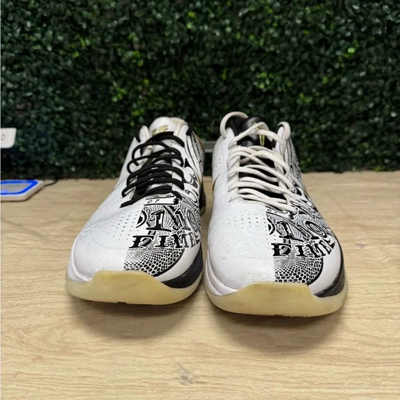 Nike Kobe 5 Protro Big Stage/Parade - M16 Nike Kobe 5 V Protro Big Stage Parade White Gold CT8014-100  main image 3
